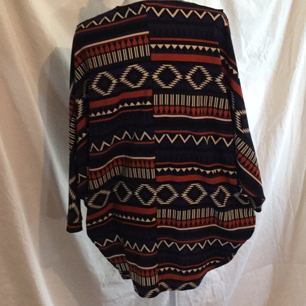 Gorgeous Southwestern Print Jacket. - Picture 5 of 9